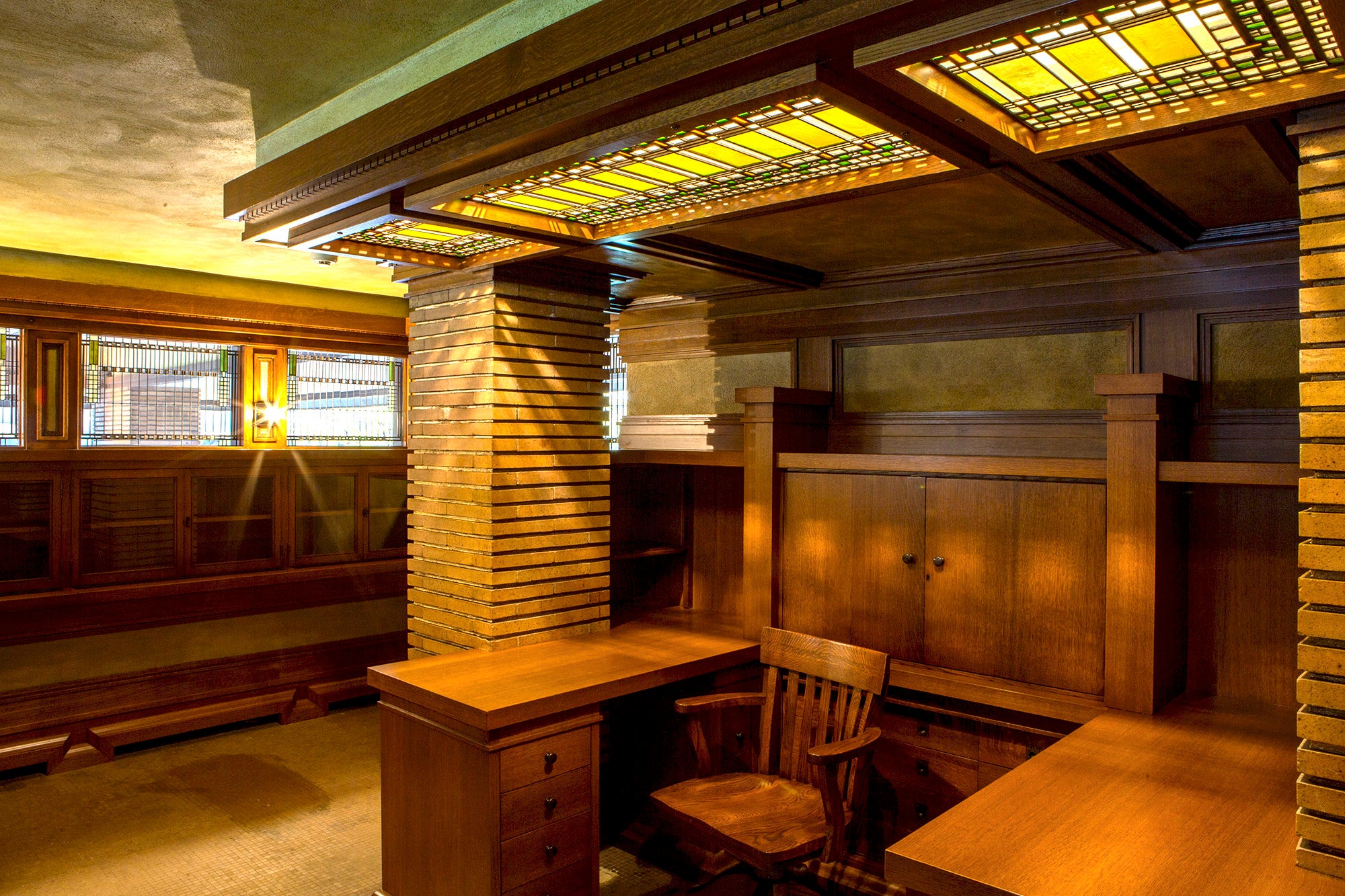 Frank Lloyd Wright's Interiors: Thomas A. Heinz