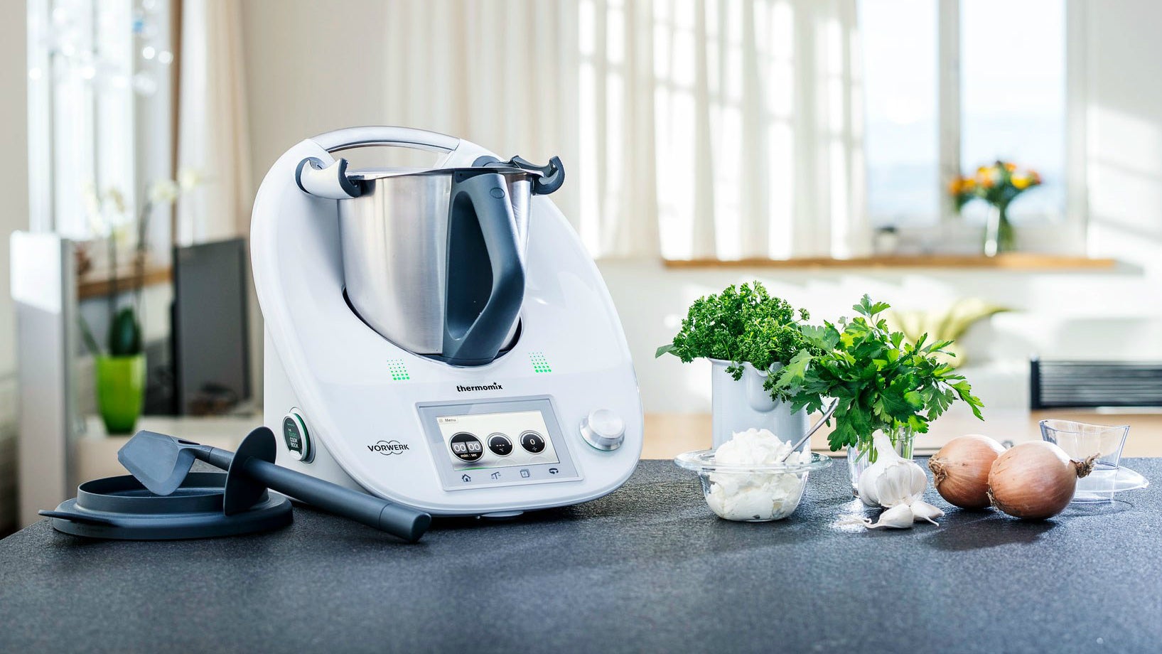 キッチン家電 Thermomix Thermomix, the magical German do-it-all kitchen appliance, is here