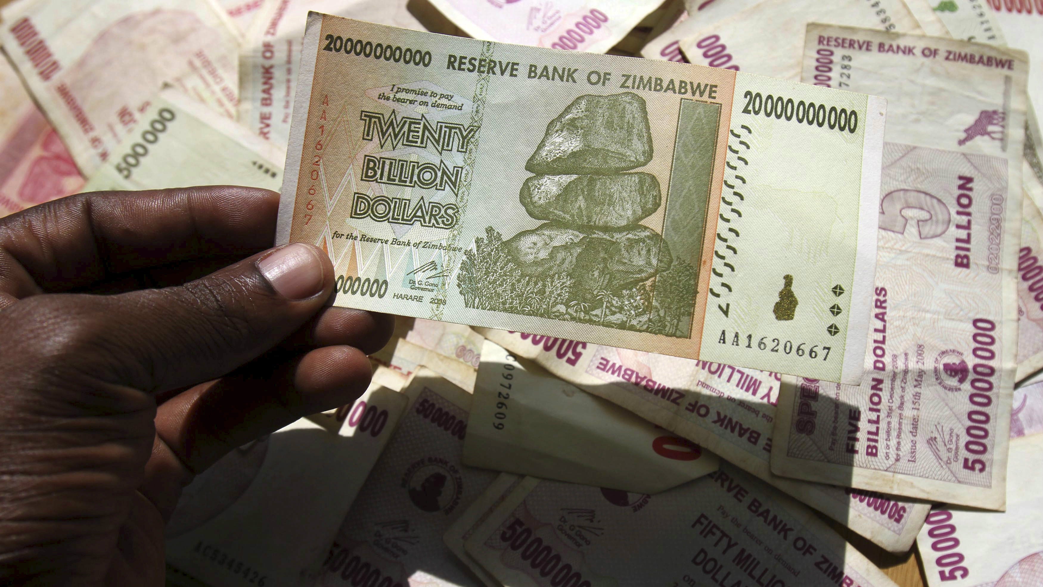 Zimbabwe will print $200 million worth of its own version of US dollars