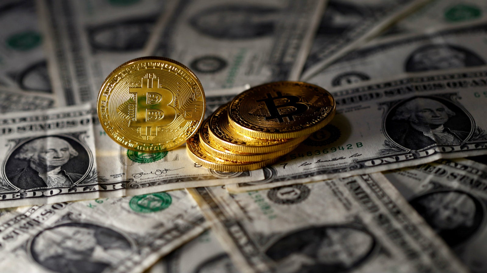 This couple is asking for only one gift at their wedding: bitcoin