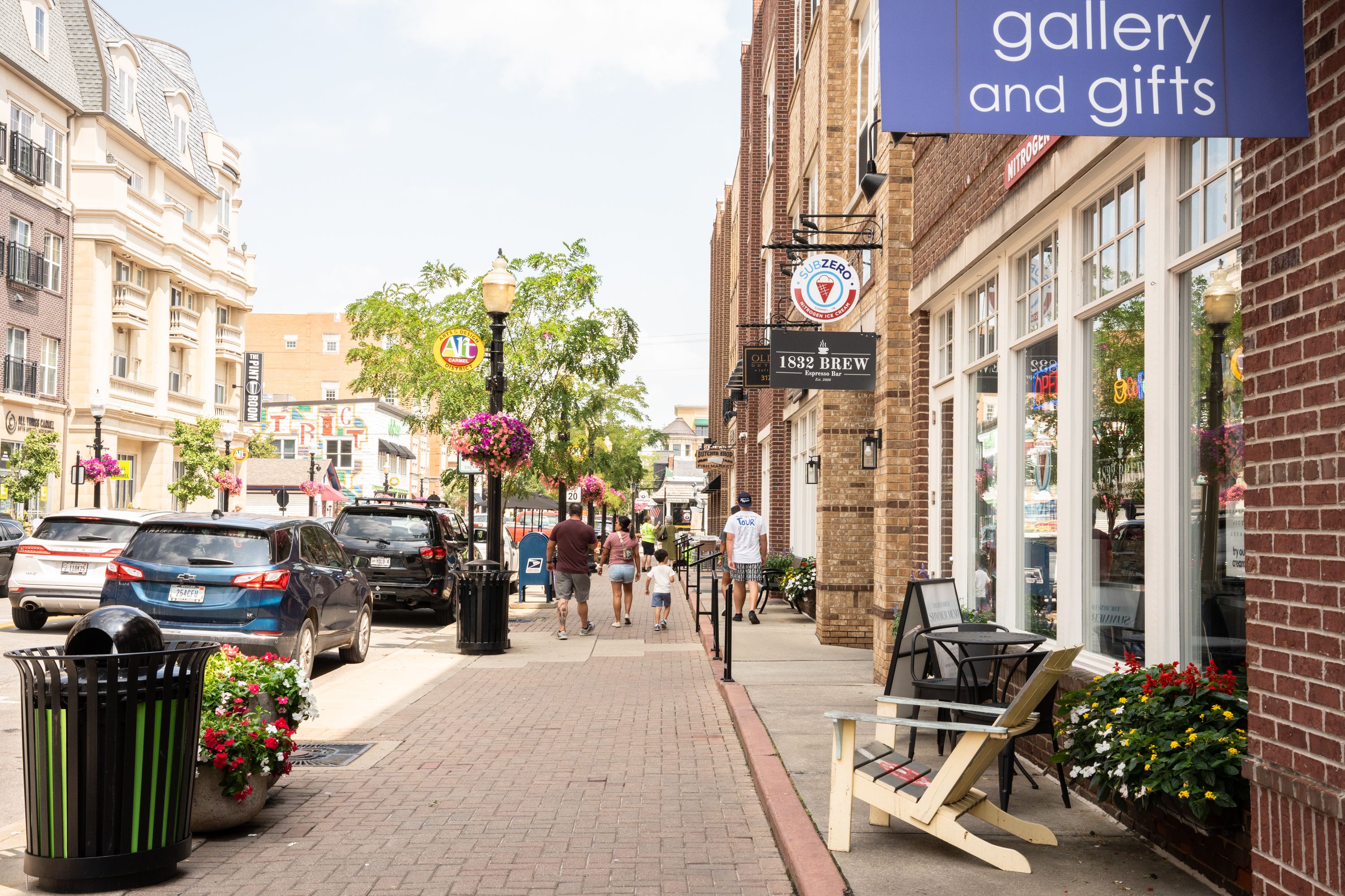 Estas son las 50 mejores ciudades de EEUU para encontrar un nuevo empleo,  ¿está la tuya? | Noticias Univision Dinero | Univision, image size:3000x2000