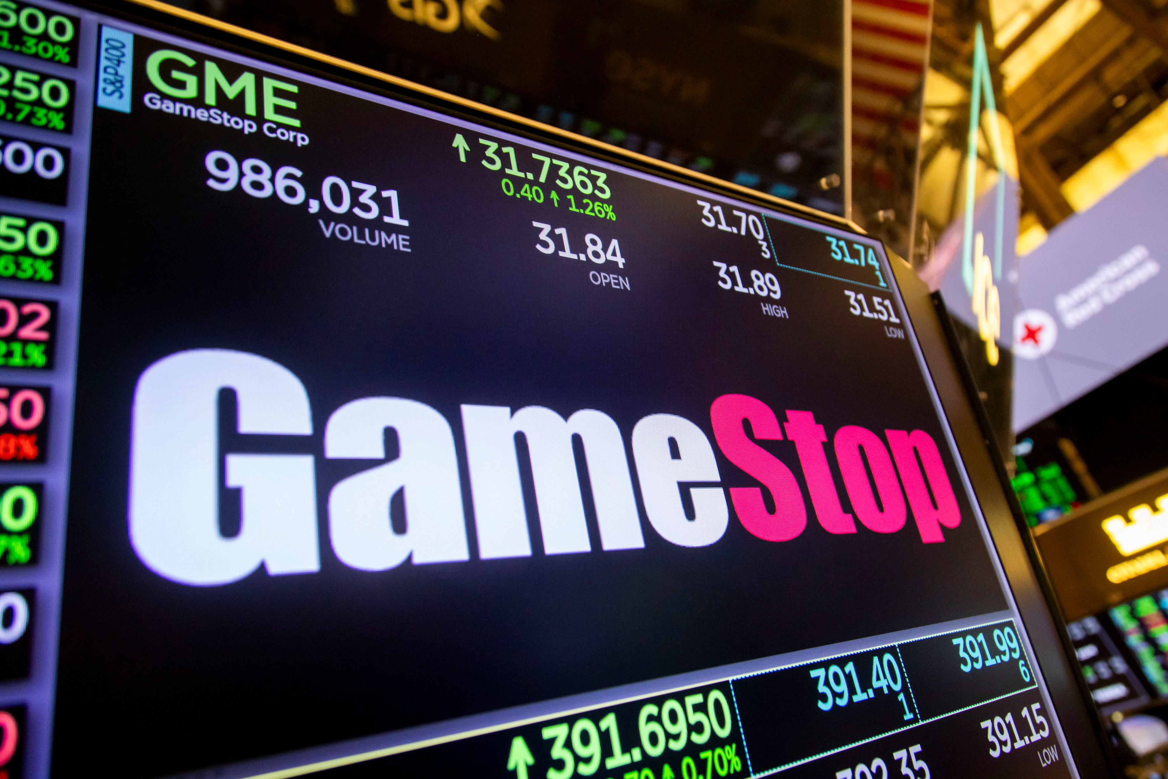 GameStop stock tanks 15% as Bitcoin play gets cold reception
