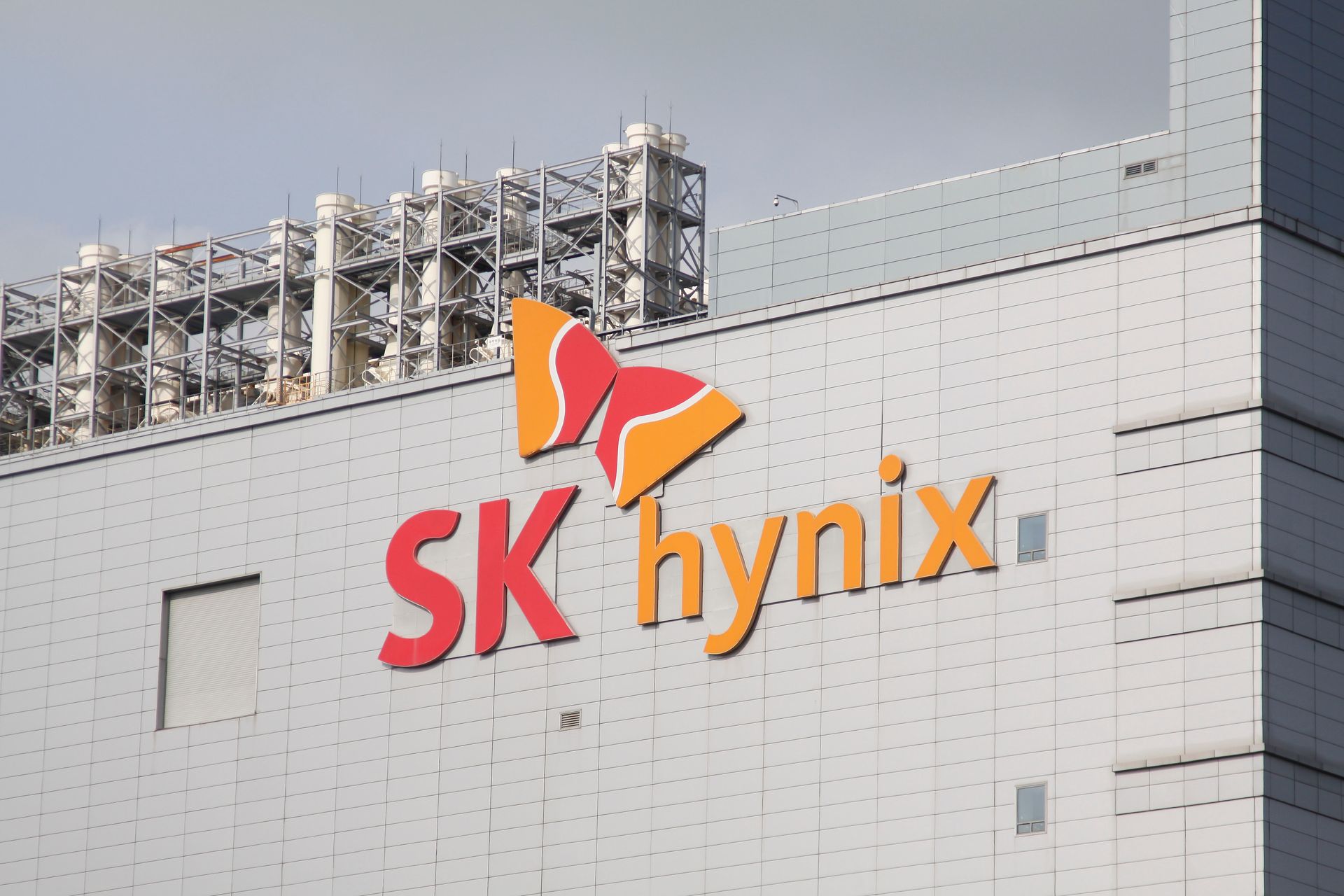 Samsung SK Hynix $520 billion chip plants South Korea 2026