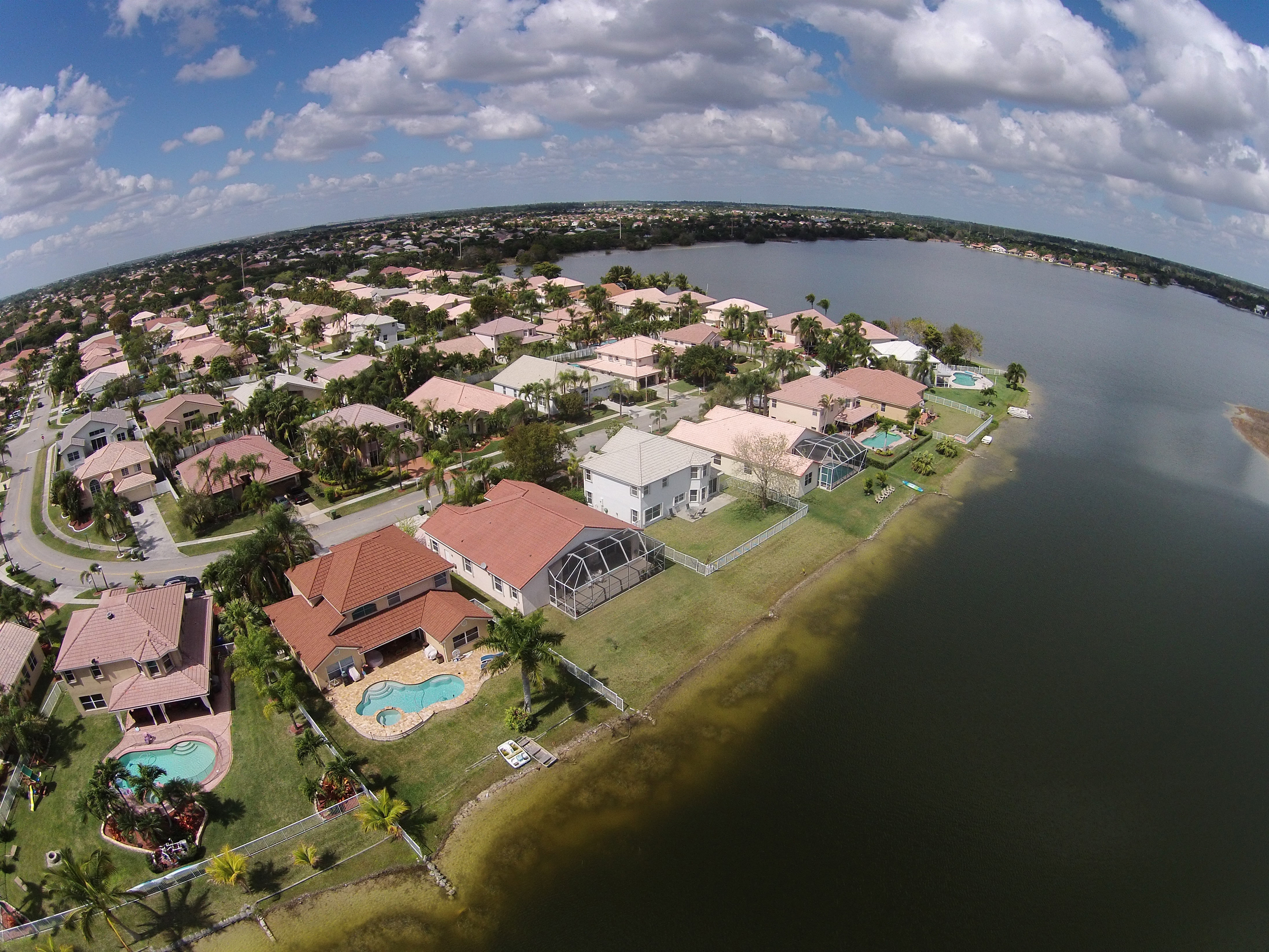 Hottest U.S. neighborhoods for homebuyers in 2026, ranked