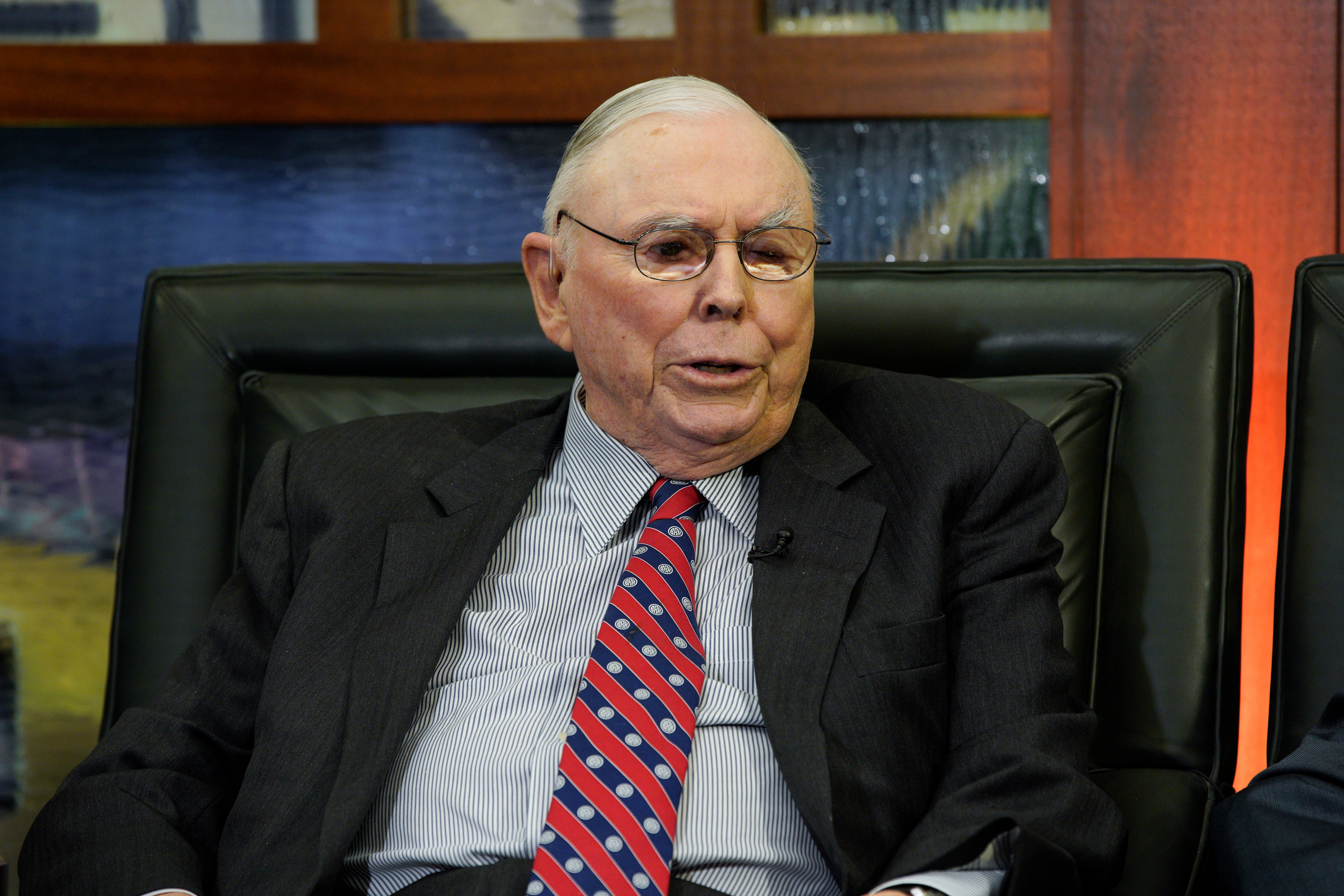 The week in business: Crypto lawsuits, the wit of Charlie Munger