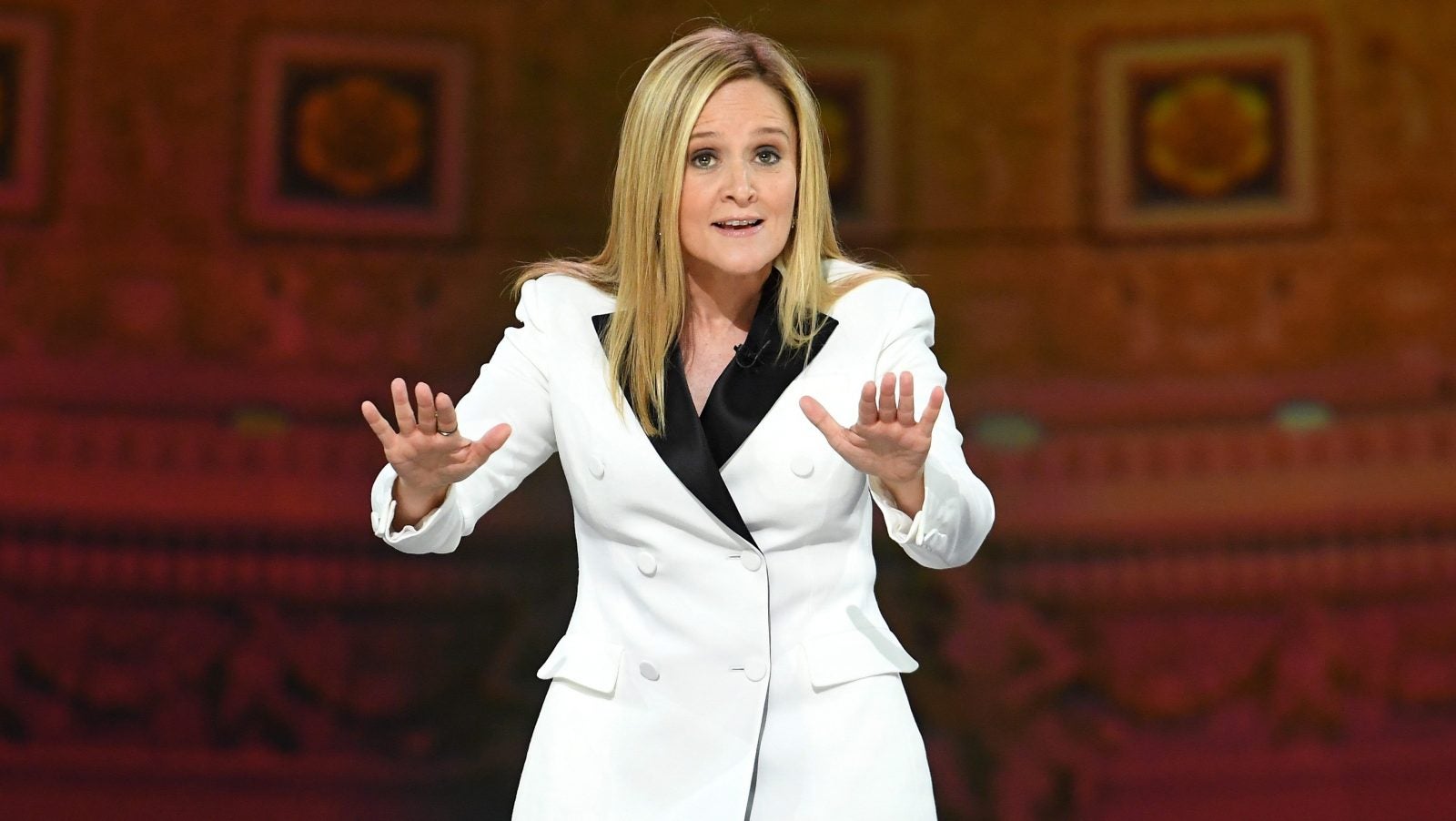 Joey Lawrence's Estranged Wife Samantha Cope Tears Up in First Post After  Filing for Divorce, image size:1600x902