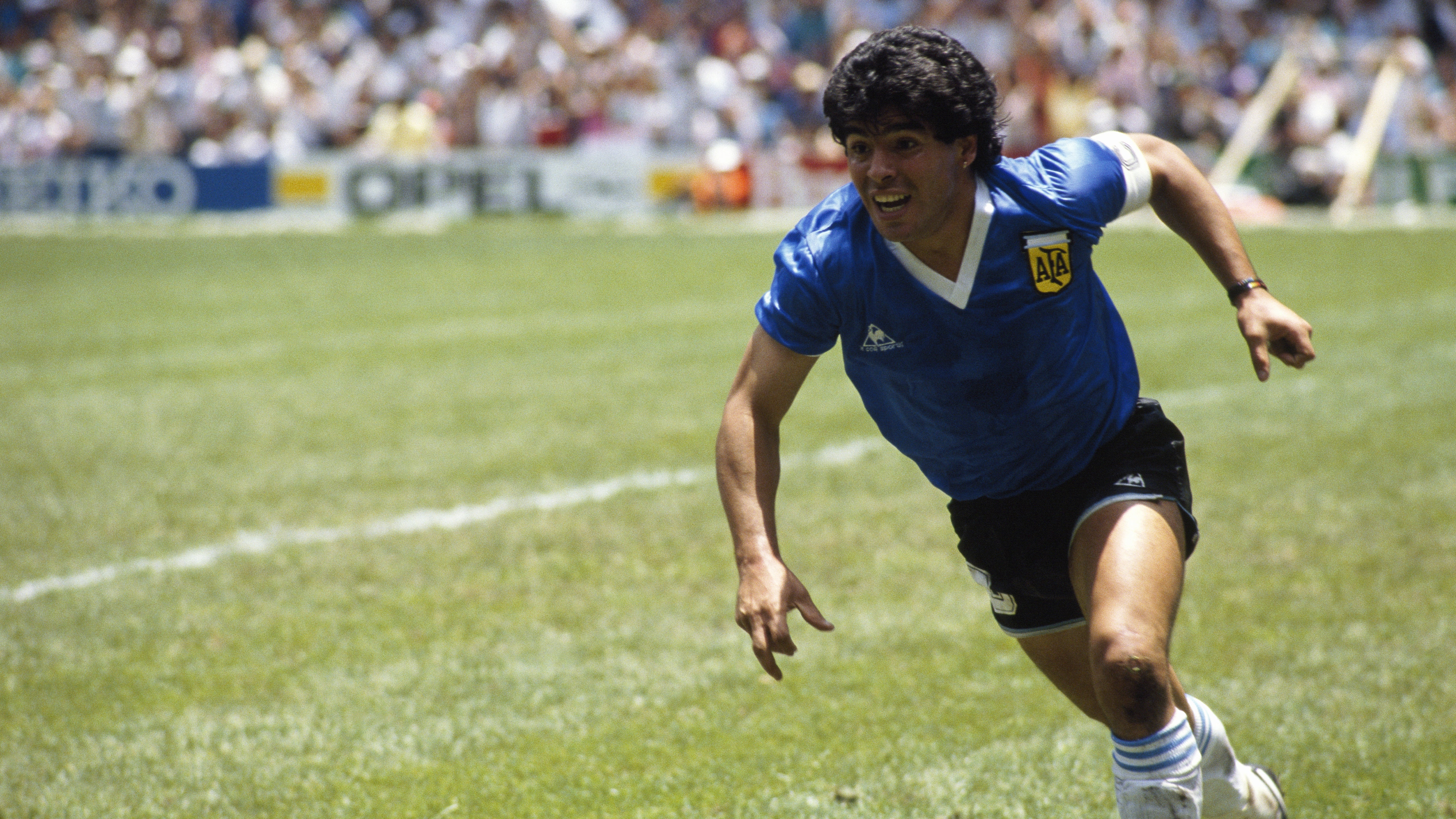 スポーツ選手 2003 FUTERA PLATINUM #W04 DIEGO MARADONA スポーツ選手 2003 FUTERA PLATINUM #W04 DIEGO MARADONA Diego