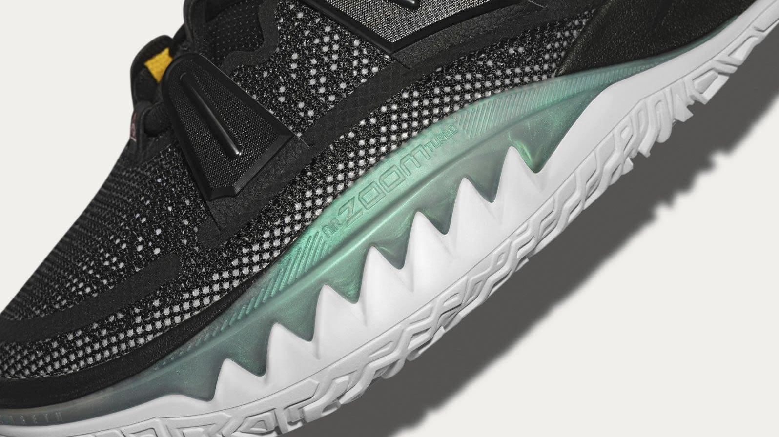 kyrie 7 basketball shoes review